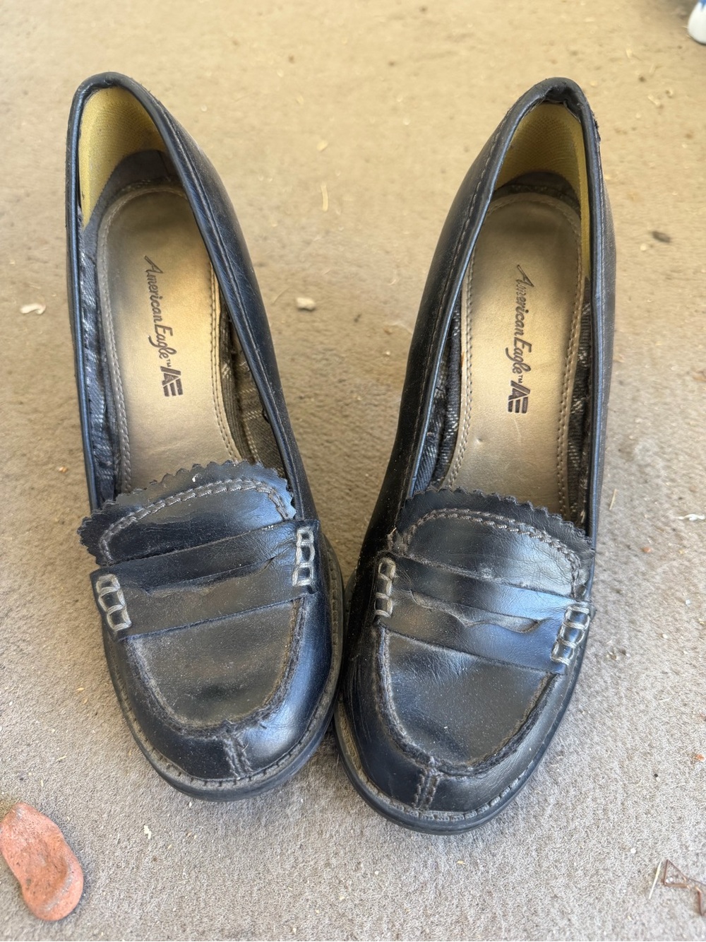 American Eagle Outfitters Black Leather heels for Women - Classic Black